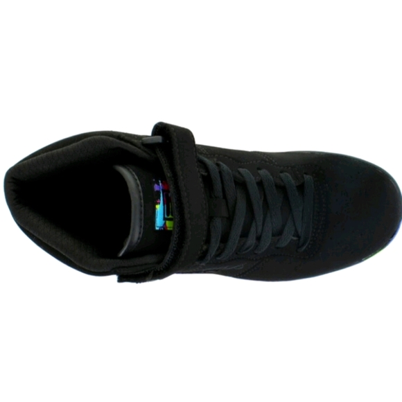 Fila Sneakers - Picture 3 of 4